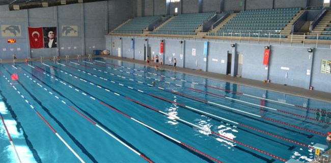 Olimpik Yüzme Havuzu 3 Ay Kapalı