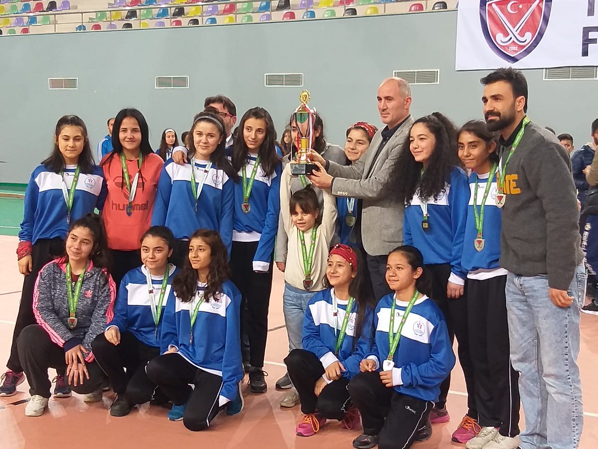 Hokey’de Türkiye İkincisi Olduk