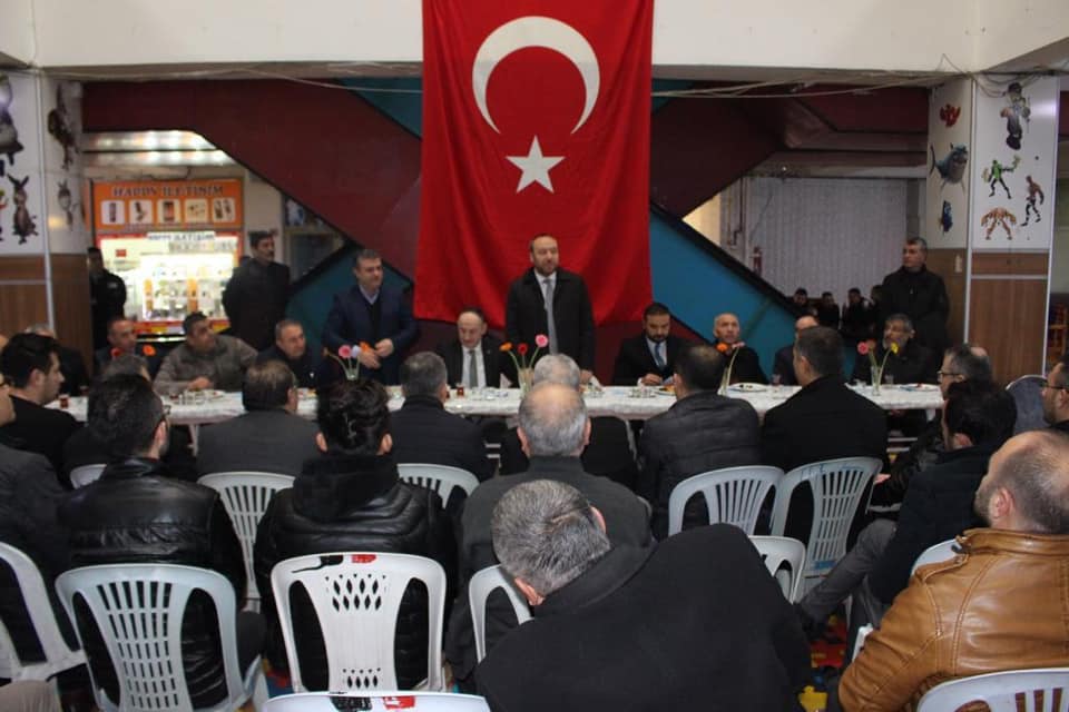 Kızılkanat Esnafı İle Toplantı