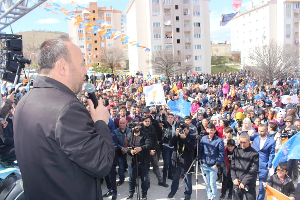 Tekin’den Bahşılı’da dev miting