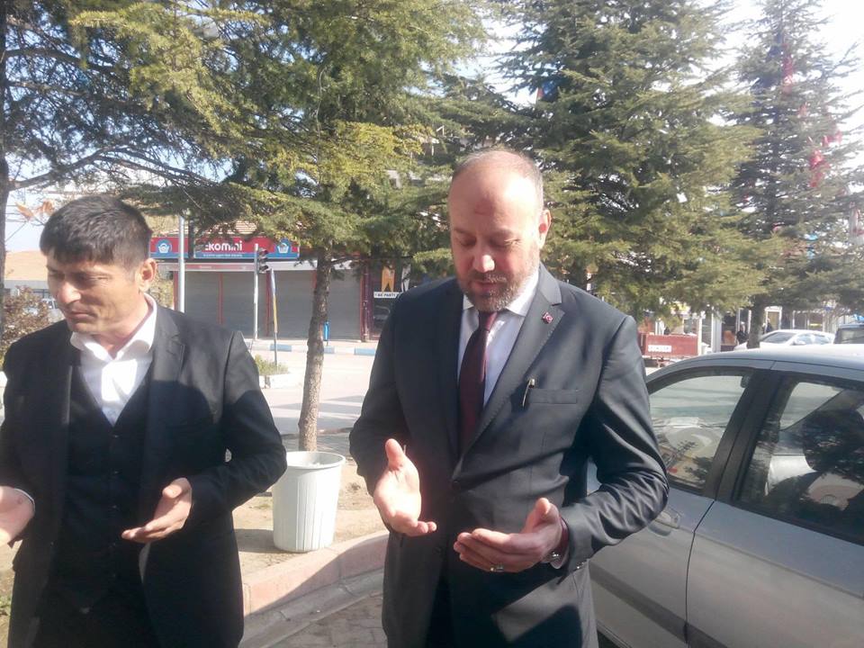 Tekin Kurban keserek başladı