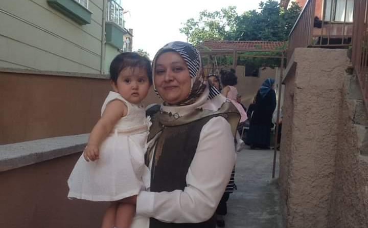 Ulaş Köyünde Gülsüm Ateş Muhtar Seçildi