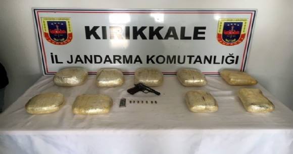 TREN’E UYUŞTURUCU BASKINI