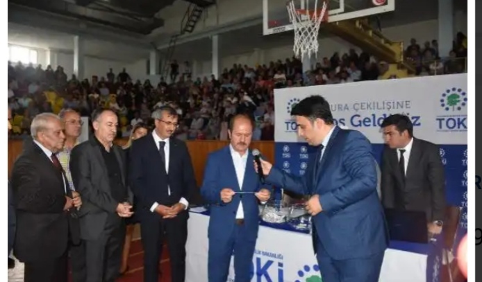 Kırıkkale’de TOKİ konutları için kura heyecanı