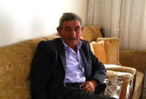 Eski Muhtar İntihar Etti