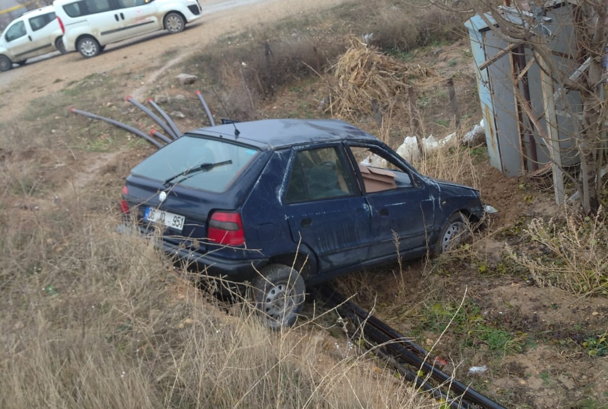 Kırıkkale’de Trafik Kazası 1 Ölü 2 Yaralı