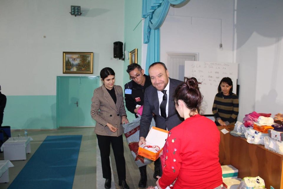 Dağdelen Mahkum Annelerin Çocuklarını Sevindirdi
