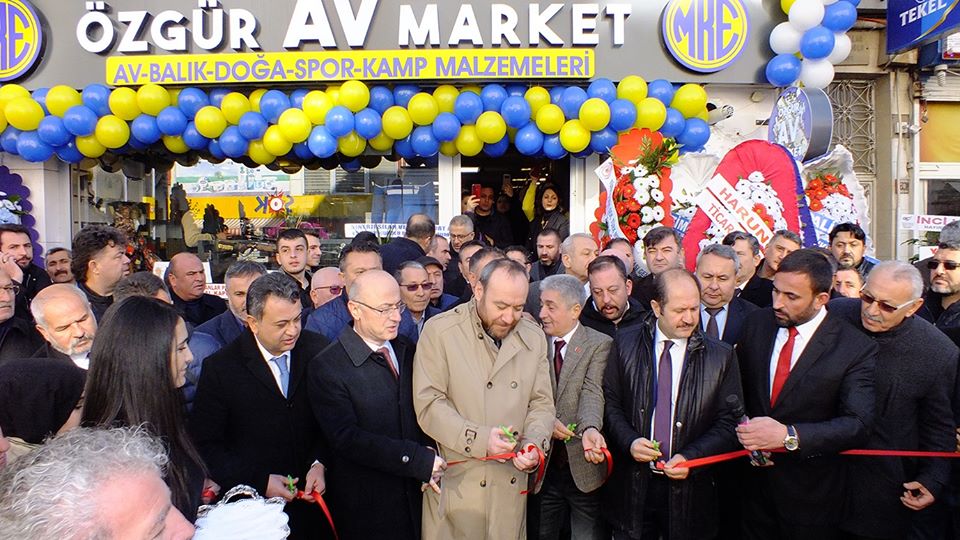 Özgür Av Market Hizmete Açıldı