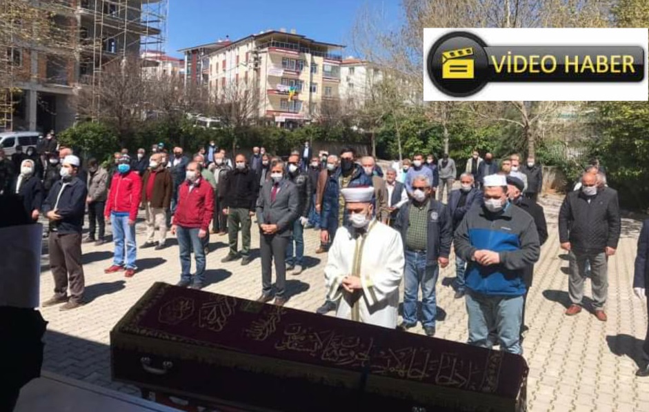 Mustafa Özbek Dualarla Uğurlandı