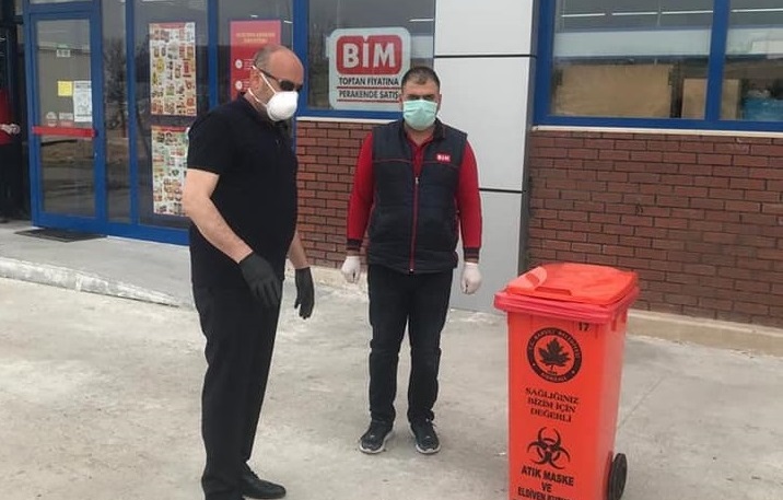 Bahşılı’da Adım Adım Önlem, Tıbbi Atık Kutuları Dağıtılıyor