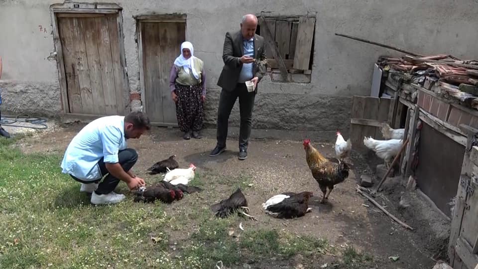 Türkyılmaz Fadime Teyzenin Gözyaşlarını Dindirdi