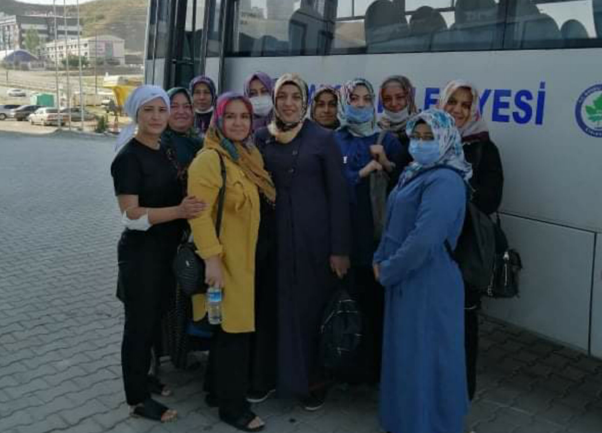 Tekin’den Kadınlara Hem İş Hem Servis İmkanı
