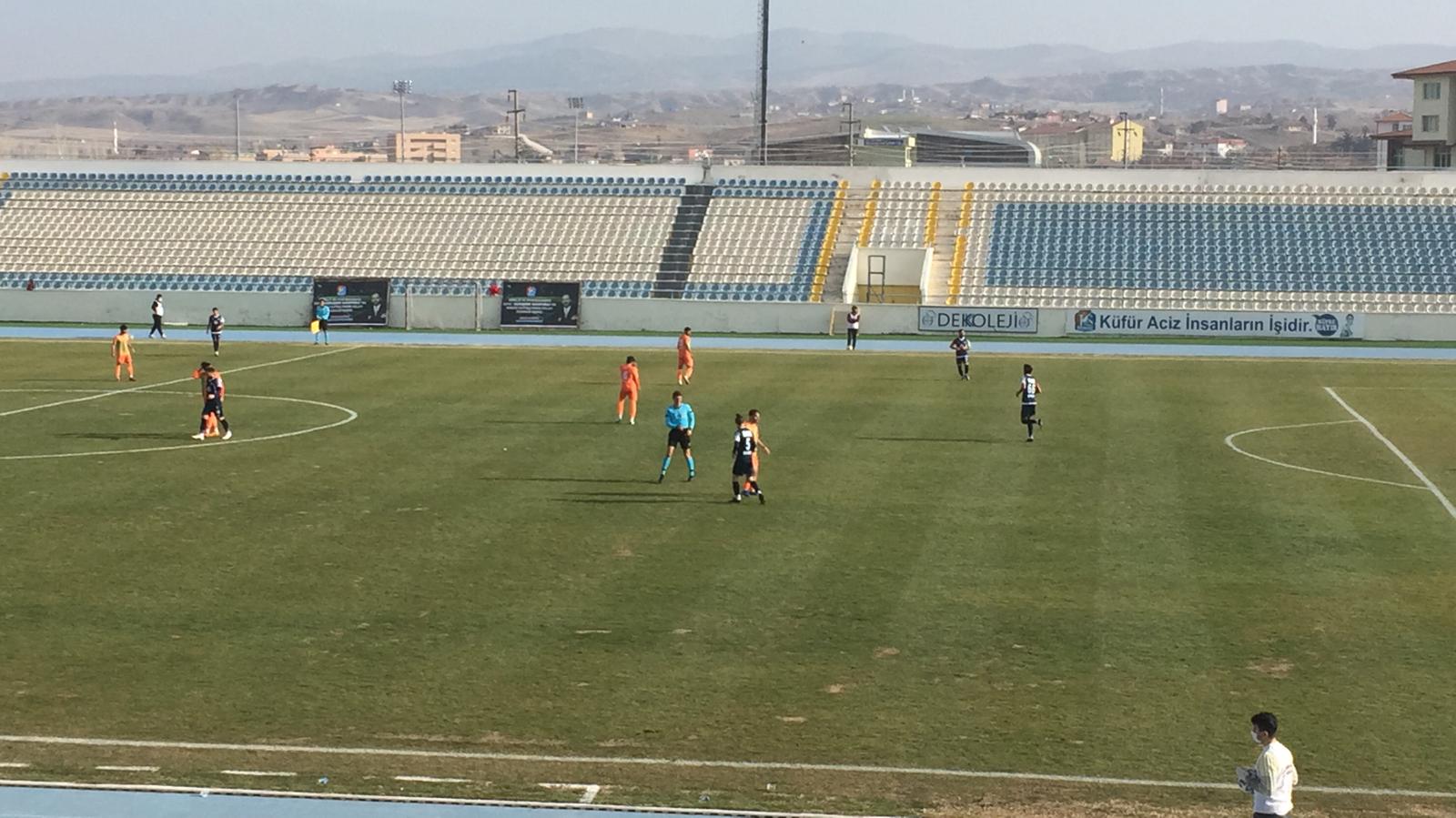 Şimşekler Kozanspor’u Eli Boş Gönderdi