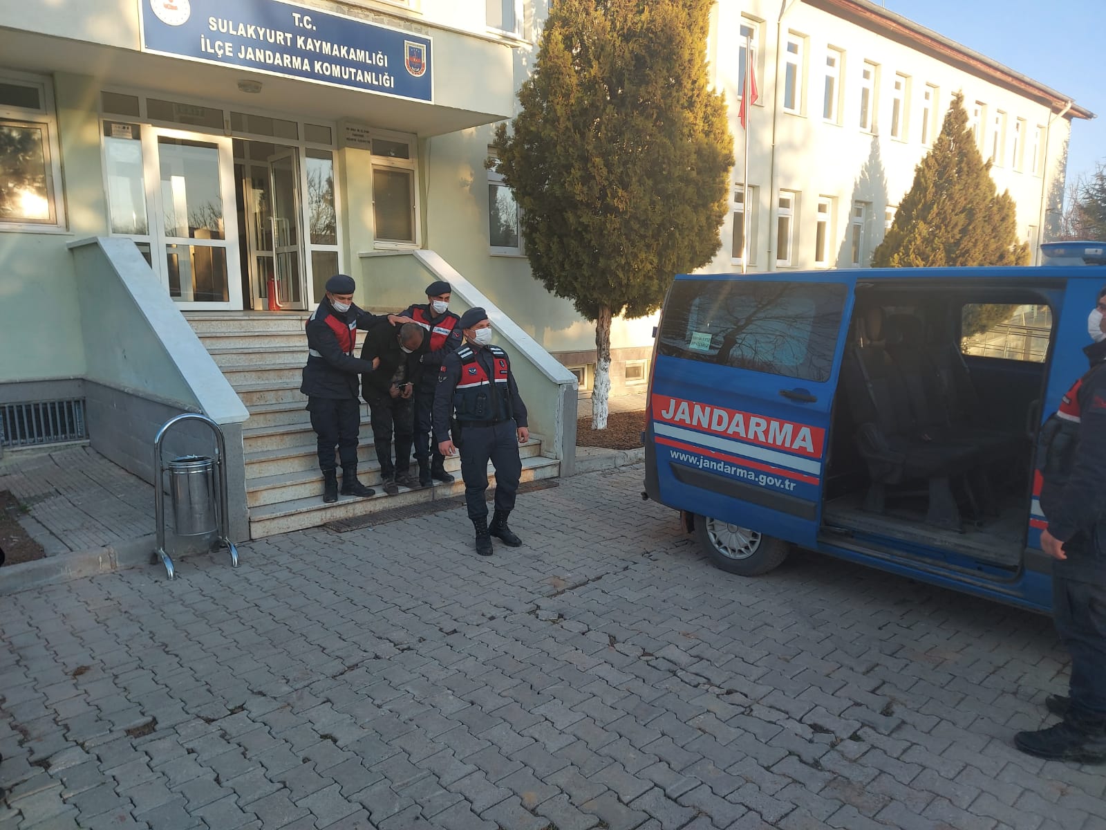 Kırıkkale’de 72 suç kaydı bulunan hırsızlık şüphelisi yakalandı