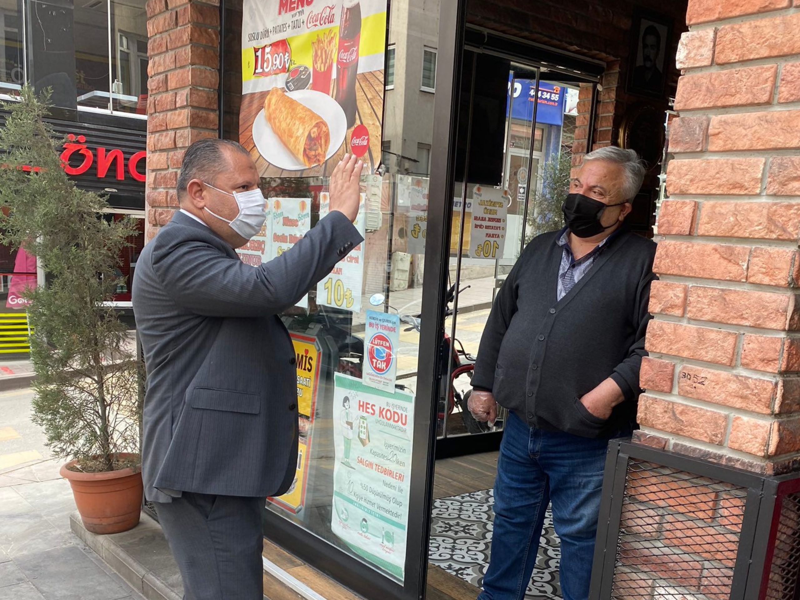 MHP’li Halil Öztürk Esnafımızı Daha Güçlü Desteklemeliyiz