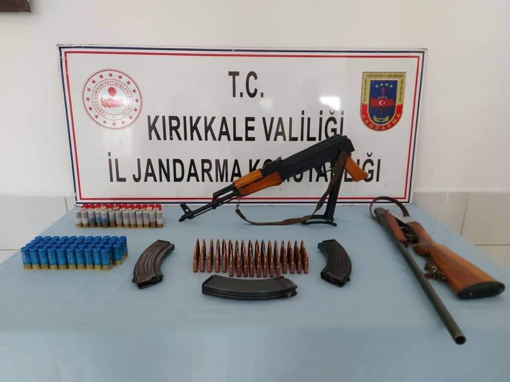 Kırıkkale’de kalaşnikof silah yakalandı