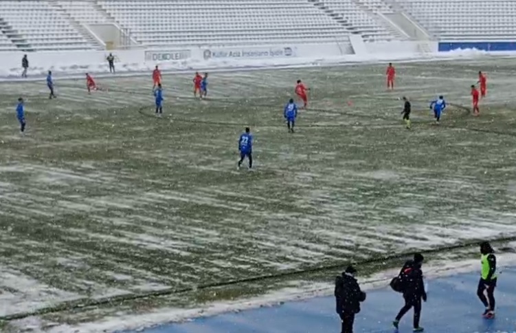 Şimşekler golsüz berabere kaldı