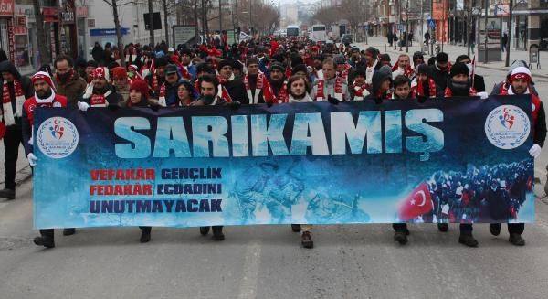 Gençlik Ecdada Yürüyor