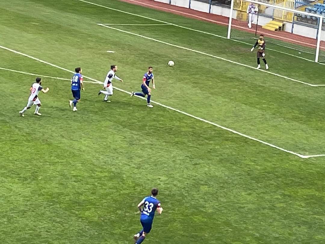 Şimşekler Deplasmanda Karabükspor ‘u gol yağmuruna tuttu
