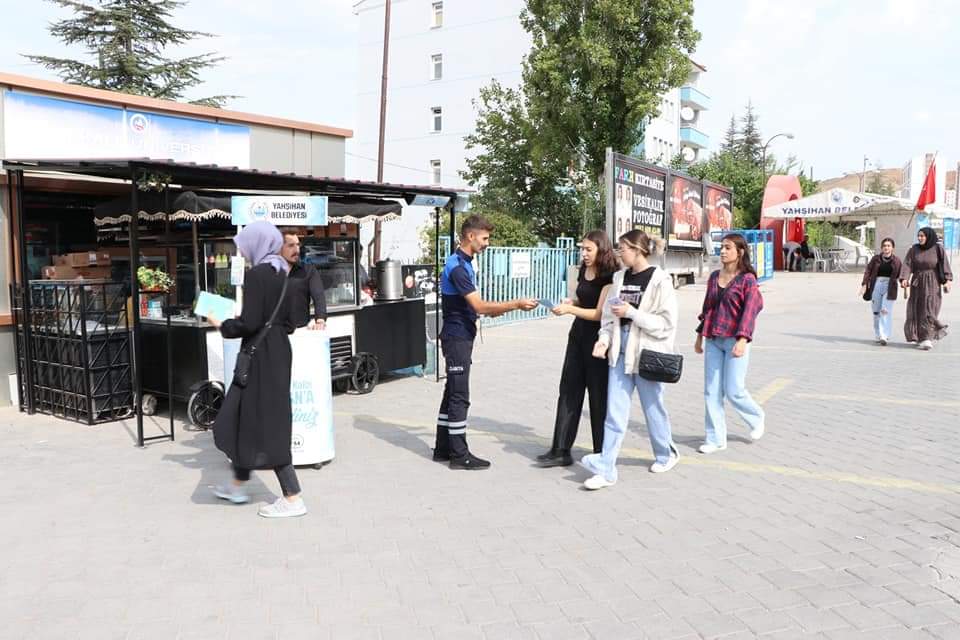 Yahşihan Belediyesi Öğrencilerin Yanında