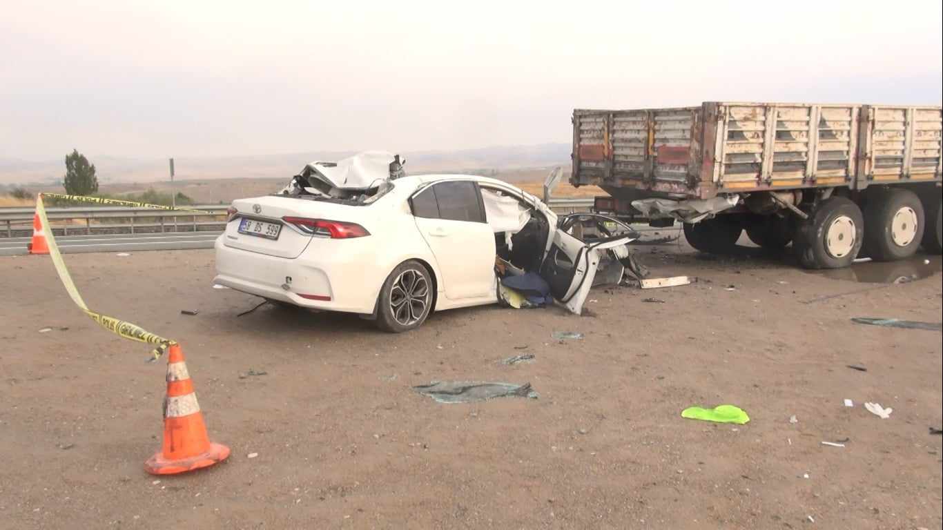 Kırıkkale’de feci trafik kazası 1 ölü 1 ağır yaralı