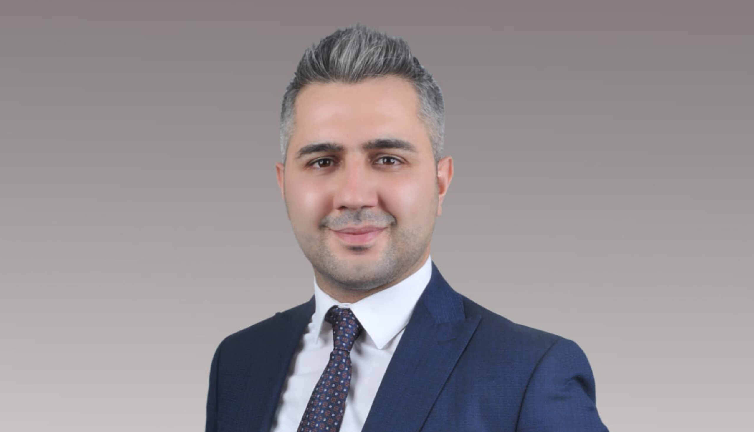 Umut Kazan ”Cumhuriyet aydınlanmanın adıdır”