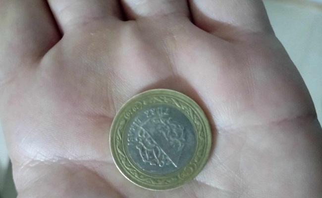 Veliler Dikkat!!! Tehlikeli Oyun Okullarda ”Kanlı Para”