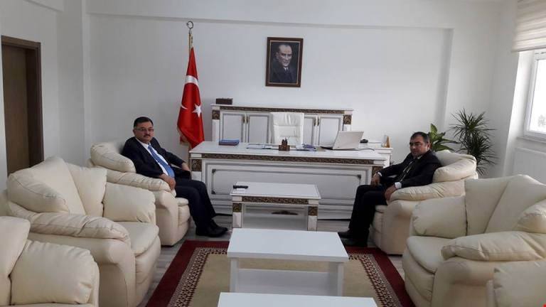 BAHŞILI KAYMAKAMINA ZİYARETCİ AKINI