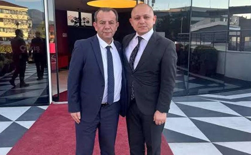 Önal Özcan’a destek oldu