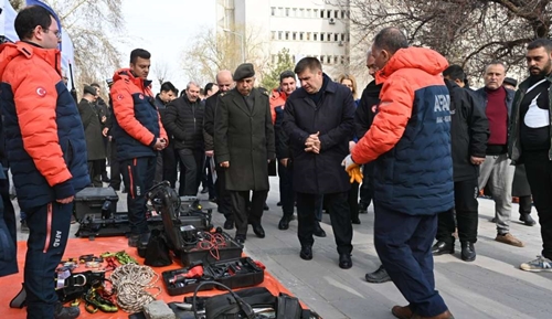 Parkta sergi açıldı