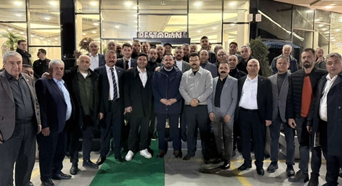 Adnan Duman mahalle ve köy muhtarlarıyla iftar programında bir araya geldi