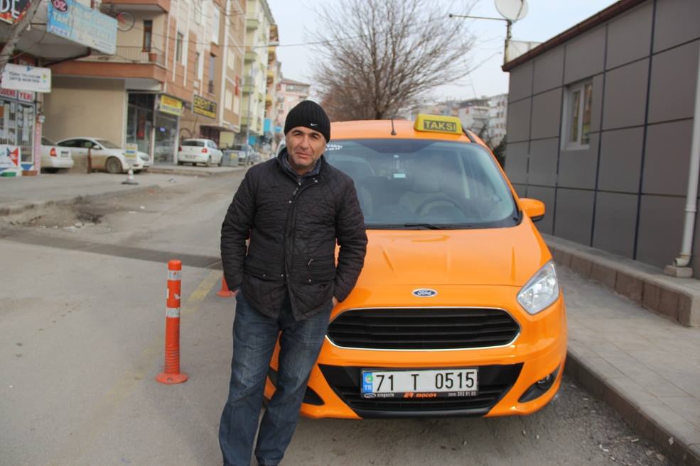 TAKSİCİLER ARAÇLARINI YENİLİYOR