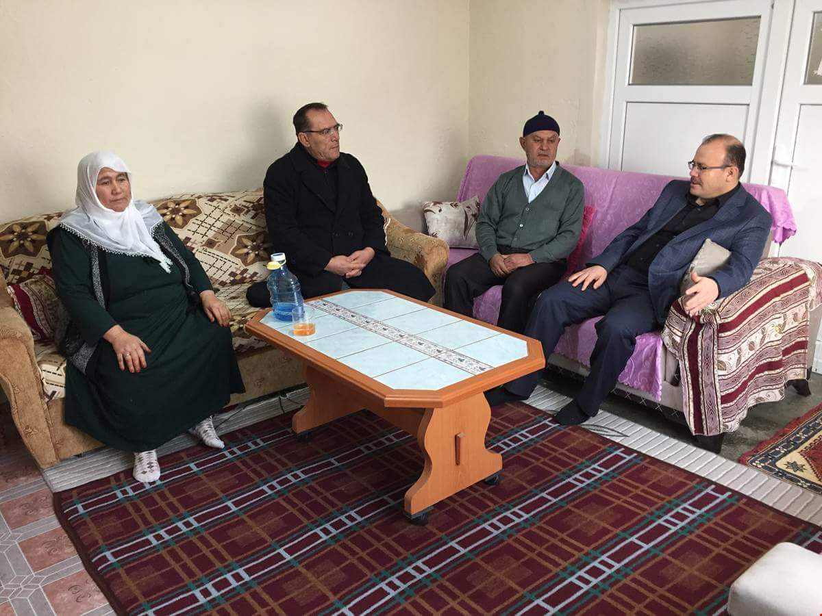 KÖKEN ŞEHİT AİLESİNİ ZİYARET ETTİ