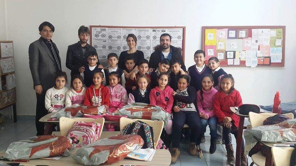 MEZUNLARDAN MİNİKLERE VEFA ÖRNEĞİ